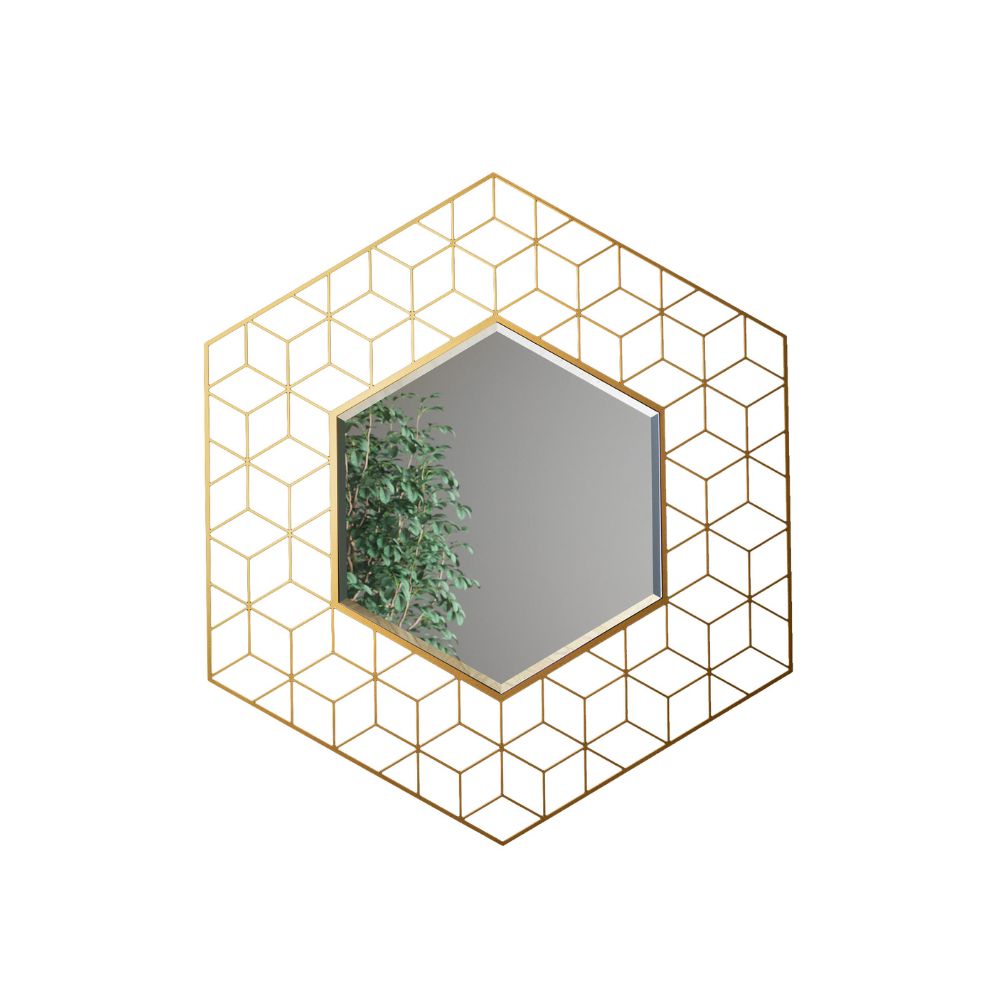 Ένας μεταλλικός γεωμετρικός χρυσός καθρέπτης σε λευκό φόντο