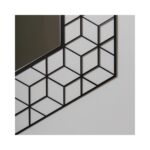 Ένας μεταλλικός γεωμετρικός μαύρος καθρέπτης σε μεγέθυνση