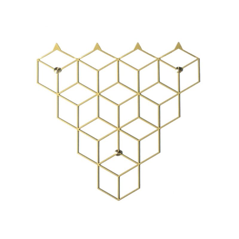 Μία κρεμάστρα με κοπή λέιζερ γεωμετρική χρυσή τετραπλή